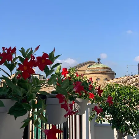Peonia Boutique شقة باليرمو